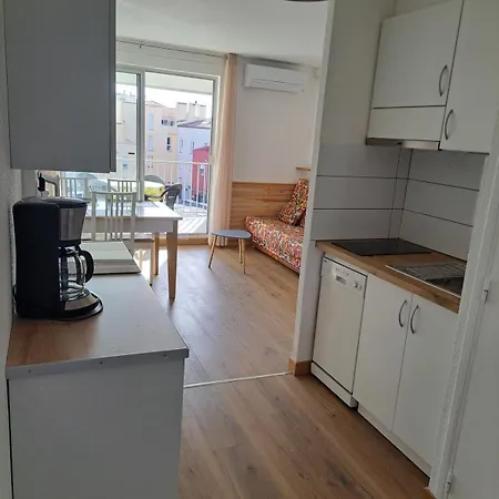 Port Brescou Iii, T2 Au Centre Port Avec Parking Et Clim Apartment