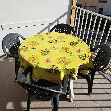 Apartment Port Brescou Iii, T2 Au Centre Port Avec Parking Et Clim *