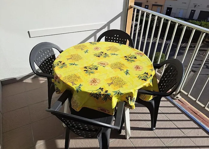 Appartamento Port Brescou Iii, T2 Au Centre Port Avec Parking Et Clim *